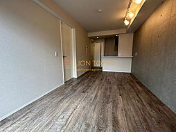 緑が丘デザイナーズマンション 3階1LDKのリビング/ダイニング