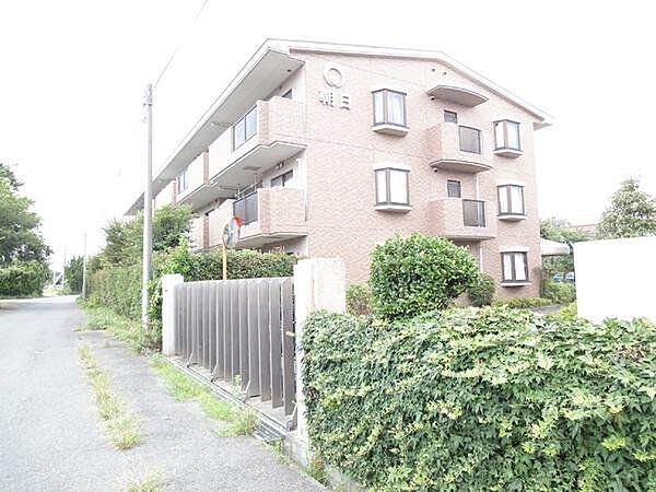 現地見学や資料請求などお気軽に！