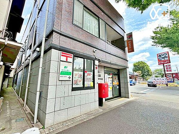 練馬関一郵便局 徒歩5分。■営業時間　平日9：00～17：00　ATM　9:00～18:00　■駐車場　なし 380m