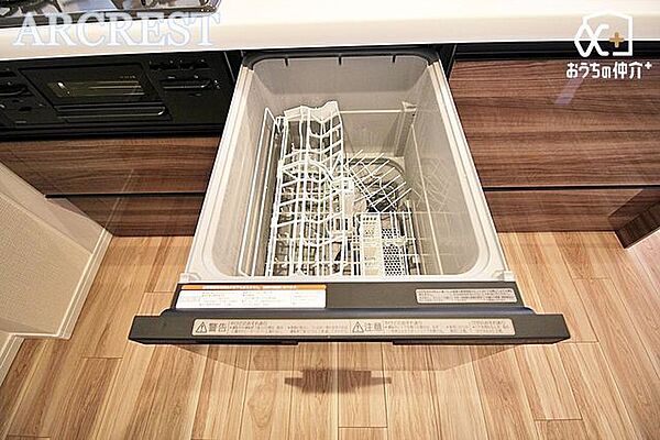 家事の負担を軽減するビルトイン食洗機付き！（2021年リフォーム時に撮影）