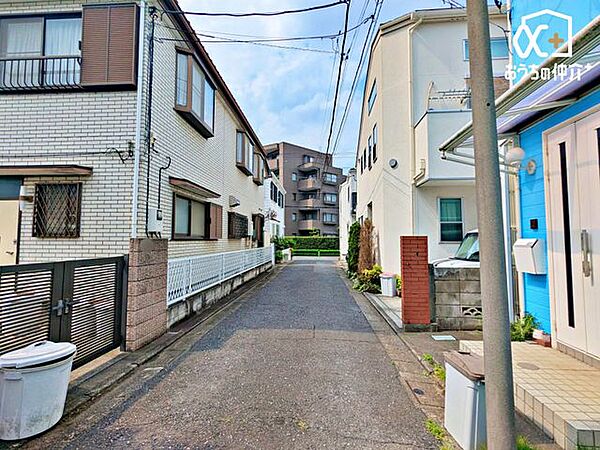 北側前面道路は約4.0ｍの私道です。