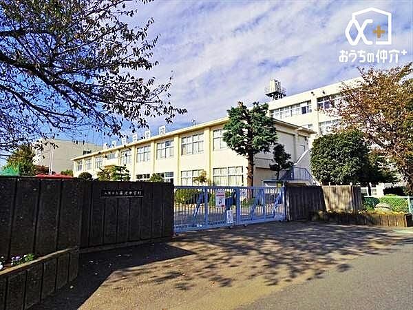 入間市立藤沢中学校 徒歩26分。【藤沢中学校】全19クラス 全校生徒579人 2010m