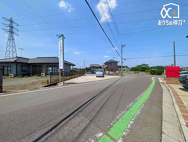 現地は落ち着いた住環境です。