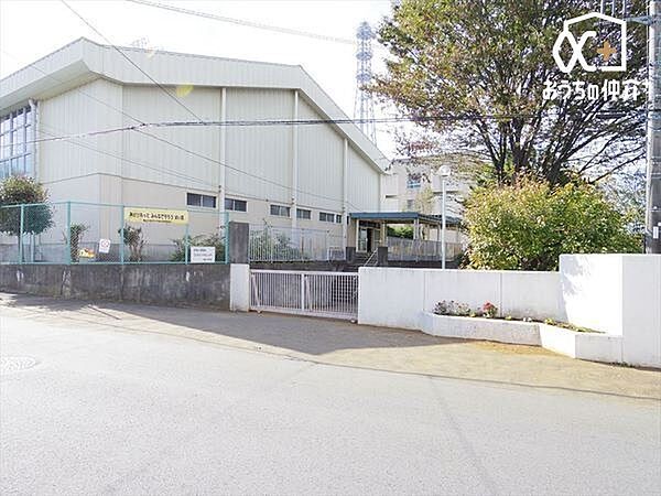 入間市立東金子中学校 徒歩17分。【東金子中学校】営業時間 8時15分～17時15分 1360m