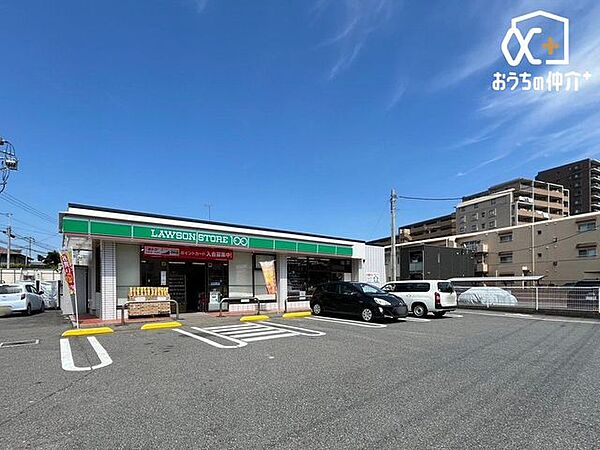 ローソンストア100 新座栗原一丁目店 徒歩8分。生活に寄り添う商品、生鮮・日配品も取り揃え「あったらいいながある」店舗・サービスを価値ある価格でご提供しています！ 570m