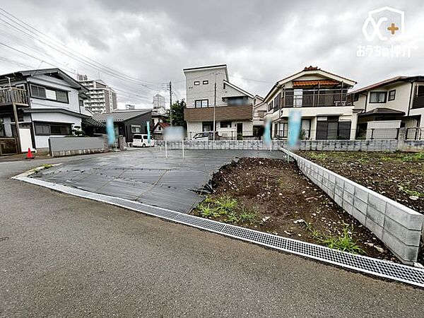 小学校まで徒歩5分圏内の立地