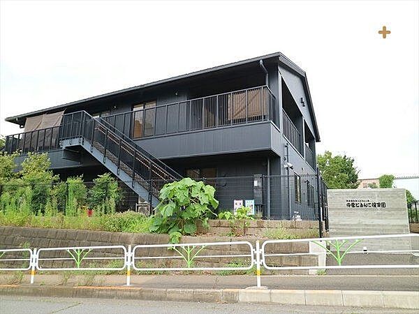中里どろんこ保育園 徒歩8分。開園時間: 午前7時から午後8時まで（午後6時から8時は延長保育） 570m