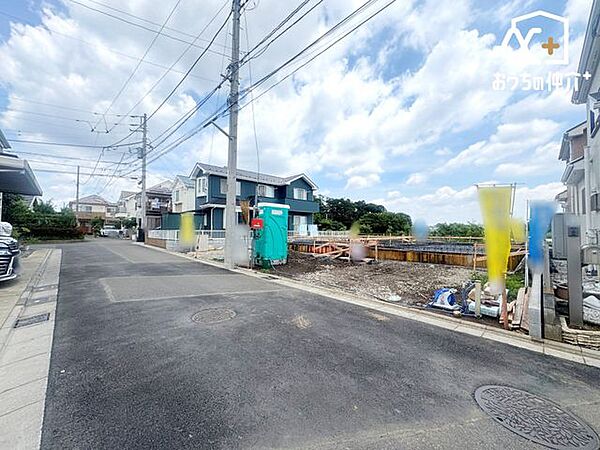 西側5.0ｍ公道に接しており東側は空き地につき日当たり良好です