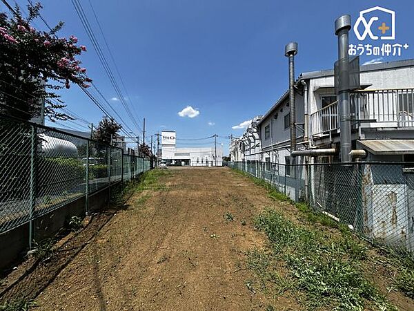 設備は東京電力、LPガス、公営水道、本下水