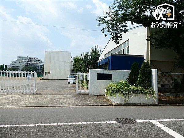 東村山市立東村山第三中学校 徒歩4分。【通学 区】恩多町二丁目、三丁目（一部）萩山町一丁目、二丁目、三丁目（一部）、四丁目、五丁目栄町一丁目・二丁目（一部） 300m