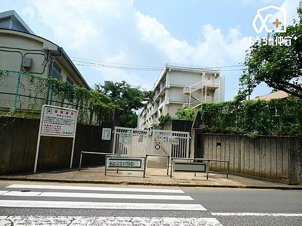 東村山市立東萩山小学校 徒歩9分。【通学　区域】恩多町二丁目1から4、21から31、37から44、三丁目43から45 萩山町五丁目、栄町一丁目（一部） 690m