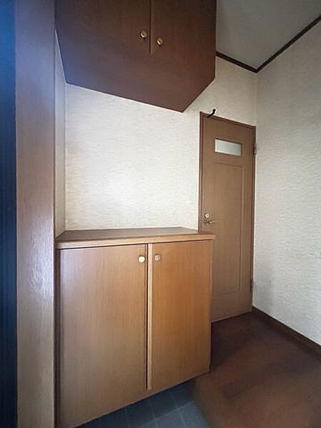シューズボックス