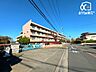 周辺：所沢市立椿峰小学校 徒歩6分。西武池袋線小手指駅が最寄りの小学校でございます。ご近所の評判も良いです！ 470m