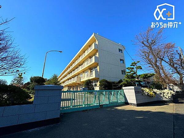 所沢市立北野小学校 徒歩20分。敷地も広く、お子様が伸び伸びと過ごす事が出来ます！ 1570m