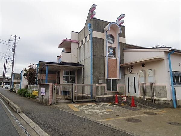徒歩6分。【藤沢保育所】保育時間7時30分～18時30分。心身ともに健やかな発達ができるように、保護者と協力し、保育を行う。 430m