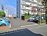 駐車場：駐車場空き状況はご確認ください。