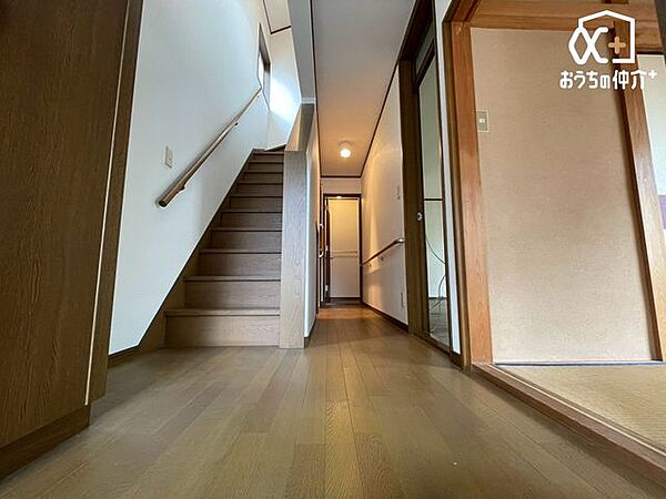 玄関を拡大表示