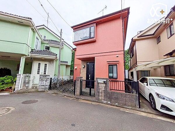 周辺は閑静な住宅街です！