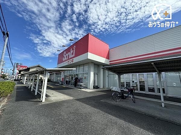 サンキ所沢店 徒歩17分。欲しい商品きっとみつかる。ファッション市場をコンセプトに、みんなの欲しいが見つかるお店です。 1290m