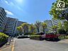 駐車場：広々した平面駐車場