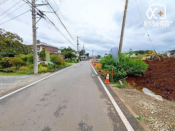 ■車通りも少なく、車の出し入れもスムーズ