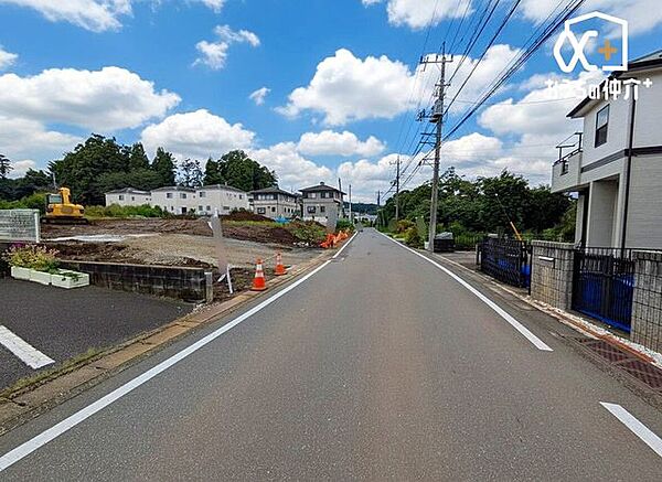 ■前面道路約6メートルあり