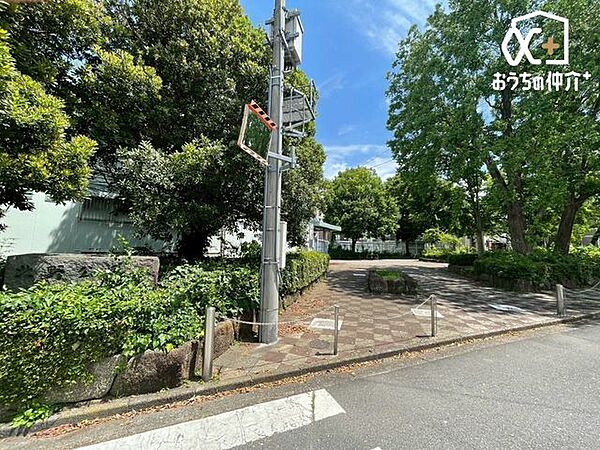 北野公園 徒歩5分。 360m