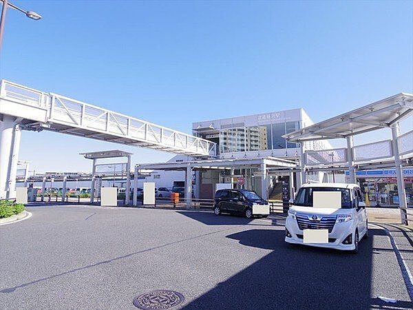 徒歩20分。【武蔵藤沢駅　西口】車椅子対応のトイレ・入り口あり 池袋駅まで34分 1590m