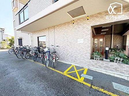 駐輪場
