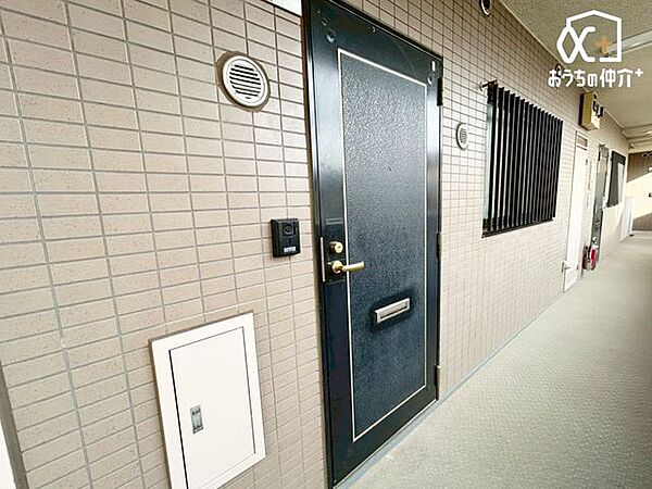 《見学予約》承り中！ぜひこの機会に現地をご見学してみませんか？そのほか気になる事もお気軽にスタッフにお問い合わせください