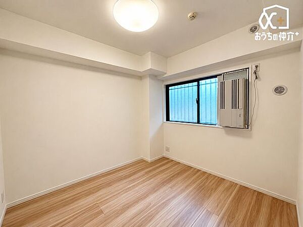 子供部屋としても十分な広さがあるお部屋です。家族個々の安らぎの空間を確保でき、プライベートなベッドルームは暮らす方の感性で造り上げたいものです。