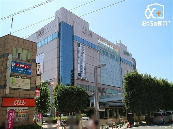 マルイファミリー志木 徒歩14分。埼玉県志木市にあるファッション、雑貨、食品などを扱うライフスタイル密着型の商業施設です。志木駅東口に直結しており、アクセスが便利です。 1060m