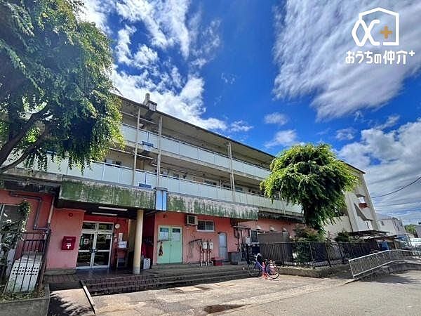 はちまん保育園 徒歩7分。都営八幡町第3アパート内にある保育園です。 530m