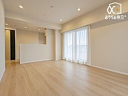 朝日パリオ西武柳沢 3LDKのリビング/ダイニング