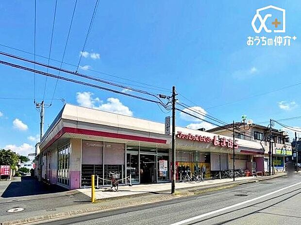 徒歩12分。【ファッションセンターしまむら東久留米店】営業時間：10：00〜19：00 駐車場：あり　 890m