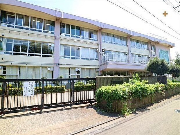 清瀬市立清瀬第五中学校 徒歩12分。【通学　区域】元町1丁目の一部、上清戸1丁目、中清戸1丁目・3丁目・5丁目、下清戸1丁目の一部、下清戸3丁目の一部 940m