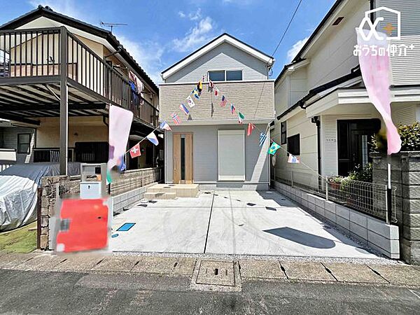 東武東上線「上福岡」駅まで徒歩19分。徒歩10分圏内にスーパー、小学校、保育園などあり、小さなお子様がいるご家庭には嬉しい住環境。イオンタウンふじみ野まで徒歩11分！