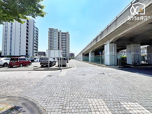 隣接している「トナリエふじみ野」は地下通路で繋がっているので、雨の日のお買い物も安心です！