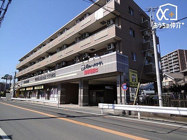 肉のハナマサひばりヶ丘店 徒歩3分。営業時間：午前9時～0時 駐車場：有 240m