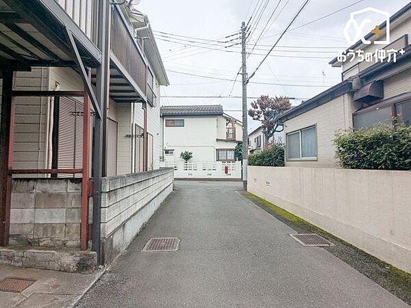 前面道路は4.0ｍ公道に面しています。