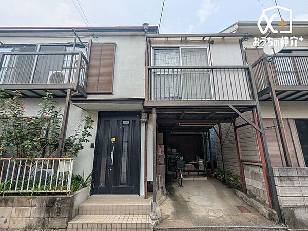 陽当り良好】南側道路に面した、開放感のある住環境！南道路ならではの豊かな陽射しが差し込む好立地です。明るく心地よい、理想のマイホームをデザインしていただけます。