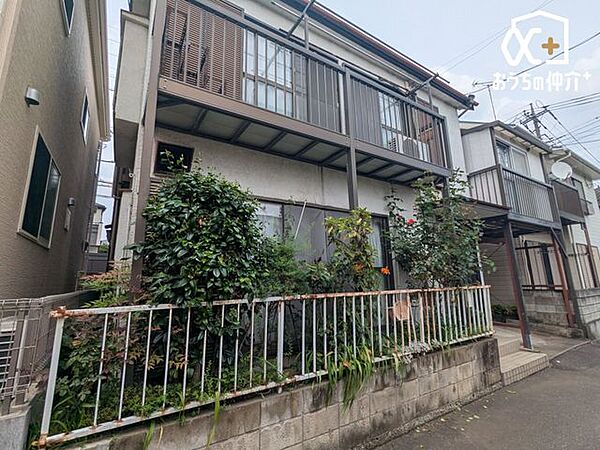 周りは静かな住宅街、是非ご見学ください。生活環境の良好な閑静な住宅地です。ゆったり暮らしたい方にもおすすめのエリアです。