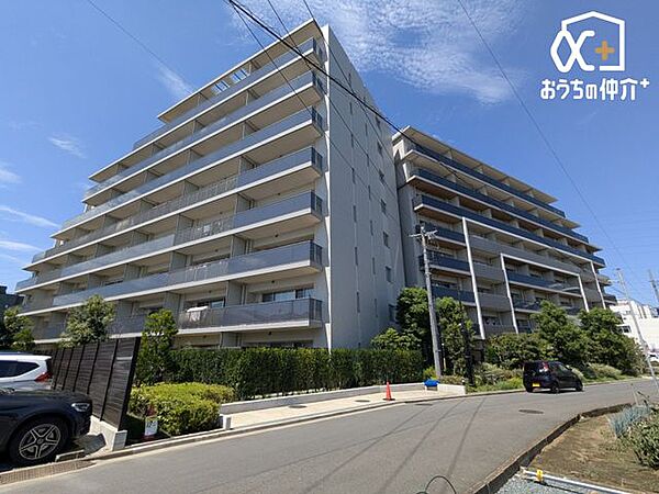 ここから始まる「日常」はご家族にとって大切な時間。少しでも豊かに、少しでも快適に。そんな想いから生まれる邸宅は家族のこれからの未来を輝かせる！そんな夢のお手伝いをさせていただきます。