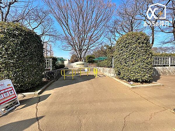 みずほ台中央公園 徒歩10分。 800m