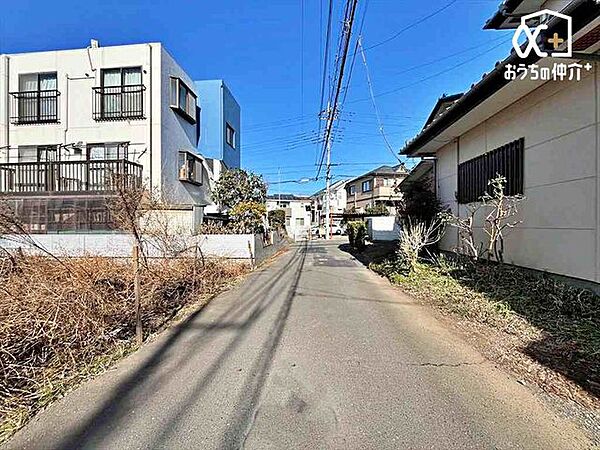 喧騒から離れた、静かで心安らぐ住環境。ゆったりとした時間を過ごしたい方にぴったりのロケーションです。