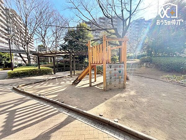 お子様連れには嬉しい遊び場。