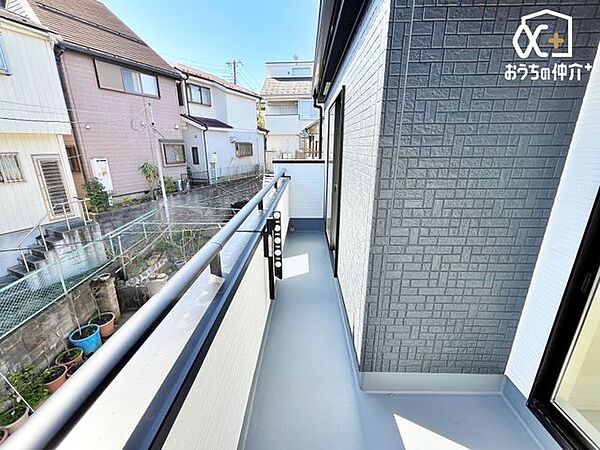 日当たりのいいバルコニーです。