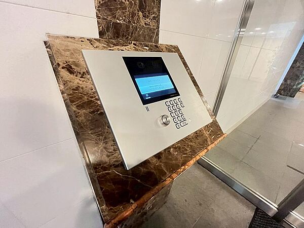 オートロック付きインターホン　共用部