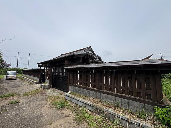 古風な門構え