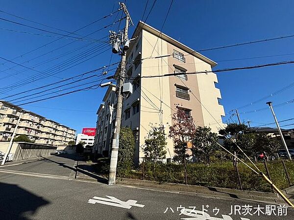 外観：327002368333